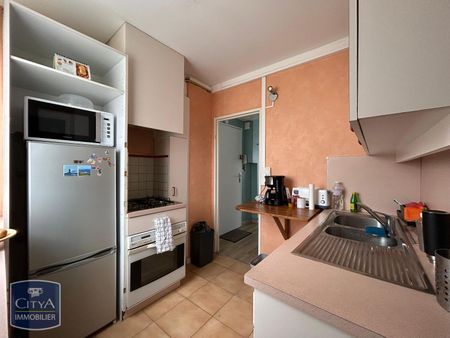 Location Appartement 3 pièces 48m² BEAUVAIS 60000 - Photo 4