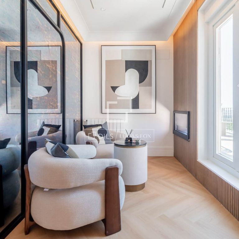 Luxury Flat for rent in Madrid, Autonomous Region of Madrid - Photo 1