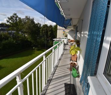 Sonnige Wohnung mit Balkon und Garage in Peterswerder/Nähe Weserstadion an EINZELPERSON - Photo 1