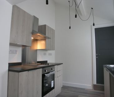 Victoria Road, Brierley Hill - Photo 6