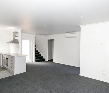 3/157 Ulster Street Rent Rebated - Photo 1