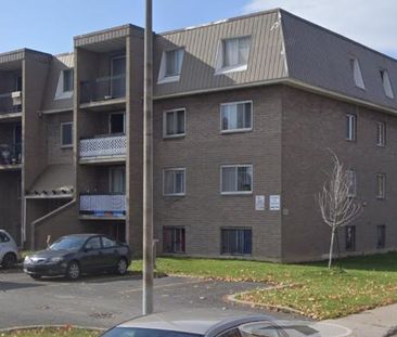 1 CH - 1 SDB - Longueuil - $1,295 /mo - Photo 1