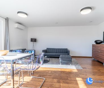 Nowoczesny z garażem na zamkniętym os. *Zielonki* - Zdjęcie 3