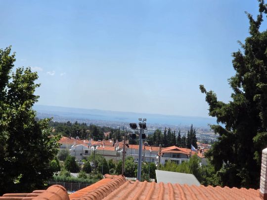 Loft για ενοικίαση Κέντρο (Ωραιόκαστρο) - Photo 1