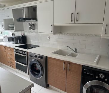 Room in a Shared Flat, Black Friar Court, M3 - Photo 4