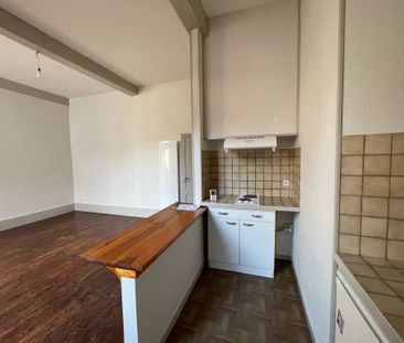 Location Appartement 1 pièce 26m² CLERMONT FERRAND 63000 - Photo 2