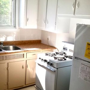 4 1/2 Cote des Neiges chauffé/heated - Photo 2