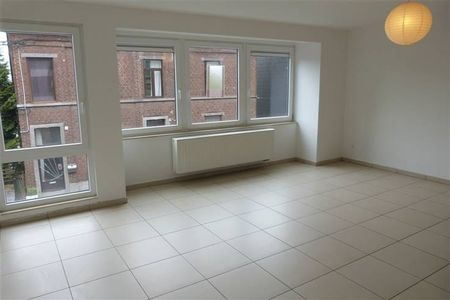 Appartement te huur - Photo 2