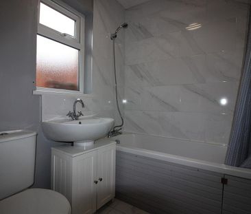 16 Green Hill, Lambeg BT27 5SN - Photo 3