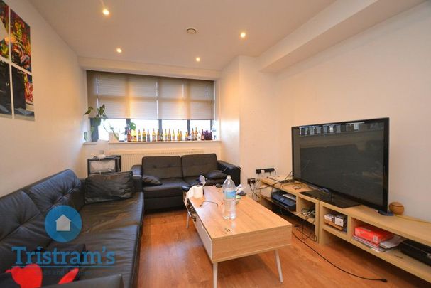 2 bedroom house share to rent - Photo 1