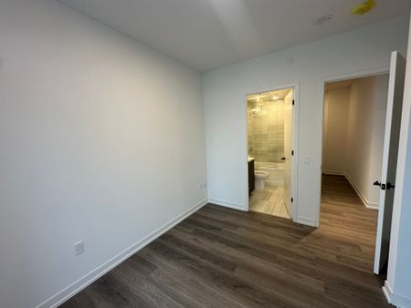 For Lease - 8 Interchange Way Unit# 4312, Vaughan, Ontario - Photo 3