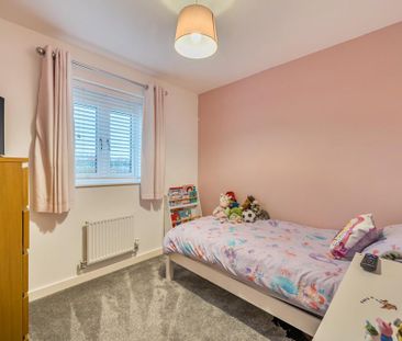 3 bedroom semi-detached house to rent - Photo 4