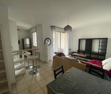 Nouvelle Mairie - T3 - 52m² - Photo 3