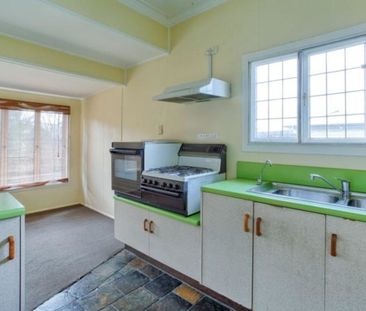 Charming Annerley Classic. Your Perfect Home Awaits - Photo 5