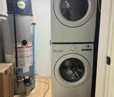 For Lease - 8 Slater Mill Place, Hamilton, Ontario - Photo 1