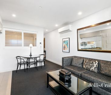 213/81 Riversdale Road, Hawthorn - Photo 2