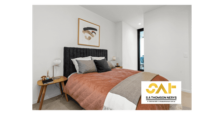 Luxurious Apartment with Stunning City Views - Photo 5