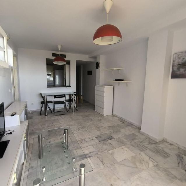 Alquiler de piso en Calle Ágave - Photo 1