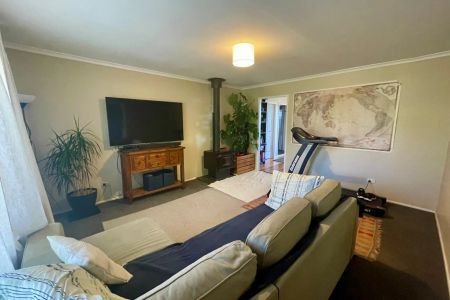 Tranquil Lawson Living with Modern Comforts - Photo 5