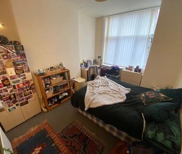 3 bedroom private hall to rent - Photo 4