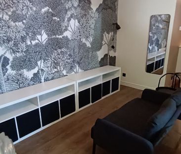 Location Appartement 1 pièce 31m² - Photo 1