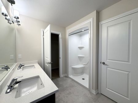 For Lease - 73 Marie Street, Pelham, Ontario - Photo 2