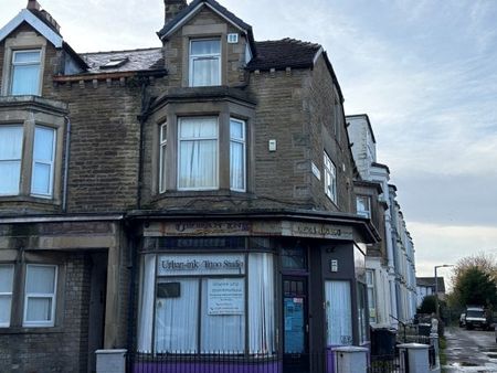 Wellington Terrace, Morecambe - Photo 5