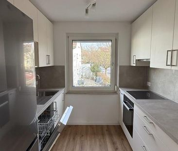 Modernisierte 3-Zi.-OG-Wohnung mit Balkon und EBK in Sindelfingen - Photo 5