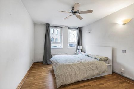 3 bedroom flat to rent - Photo 2