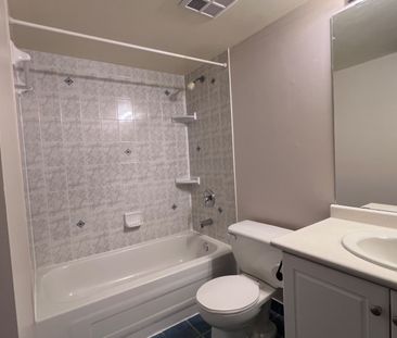 For Lease - 156 Enfield Place Unit# 2116, Mississauga, Ontario - Photo 3