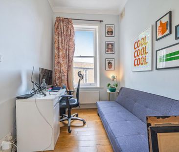 2 bedroom flat to rent - Photo 4