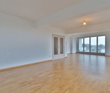 Zéér ruime Penthouse met adembenemend verzicht in hartje Beveren! - Photo 5