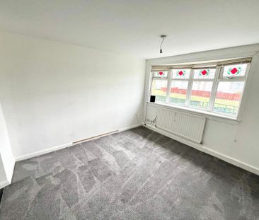 4 bedroom terraced house to rent - Photo 6