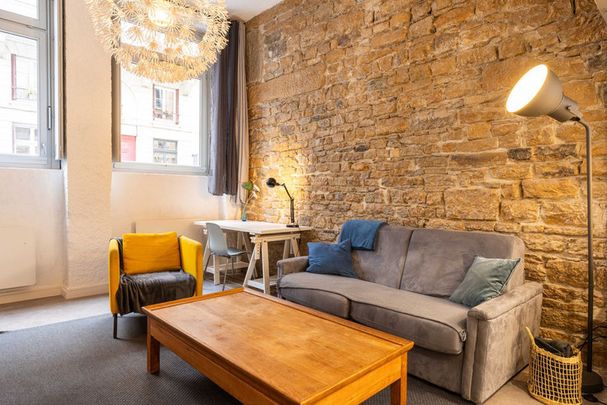 Rue de Castries - Photo 1