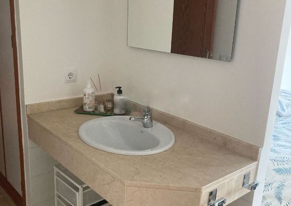 Sea view apartment in Illetas to rent