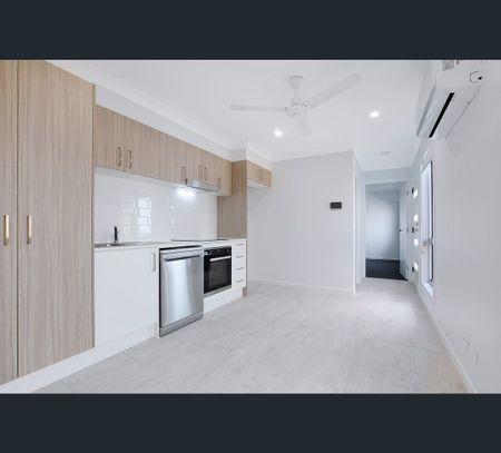 1/39 Sanno Rd, Morayfield, Qld 4506 - Photo 2