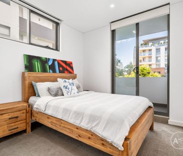 Stunning two-bedroom apartment sitting in the heart of Botany - Photo 6