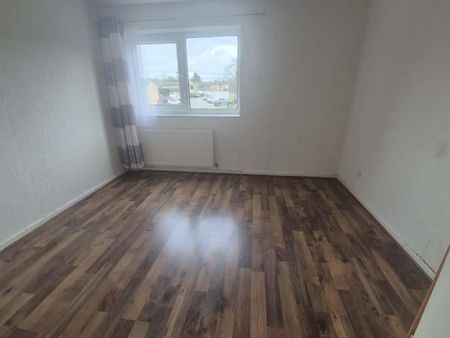 4 bedroom house to rent - Photo 3