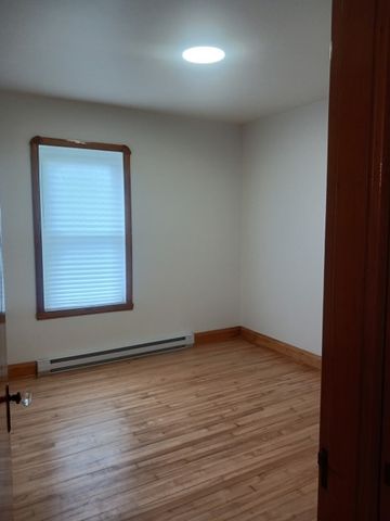 126 8e ave sud, Sherbrooke 6½ (vacant) - Photo 3