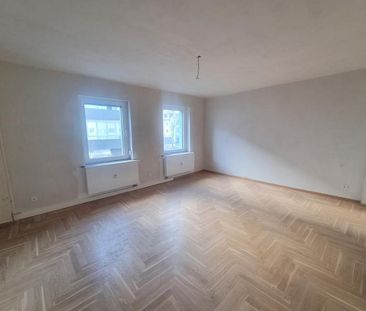 Neuwertig nach ökologischer Neusanierung! 3 Zi. Wohnung steht in ze... - Foto 1