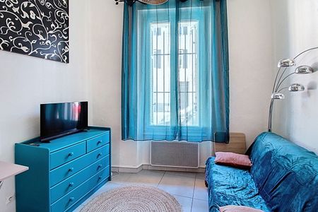 STUDIO MEUBLE A LOUER A DRAGUIGNAN - Photo 2