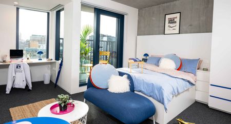 Ultra Studio - Photo 2