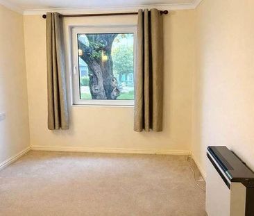 Redwood Manor, Tanners Lane, Haslemere, Surrey, GU27 - Photo 3