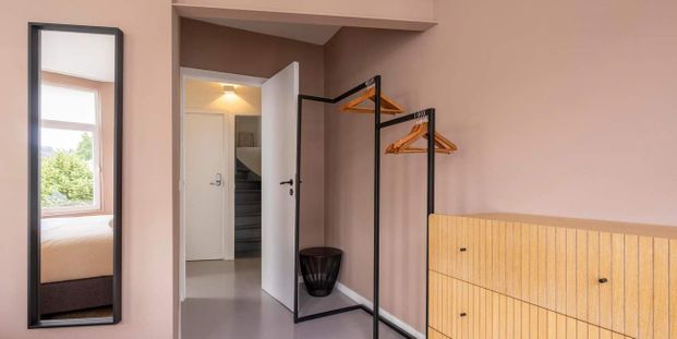 Duplex te huur in Antwerpen voor € 2.000 met 2 slaapkamers - Photo 1