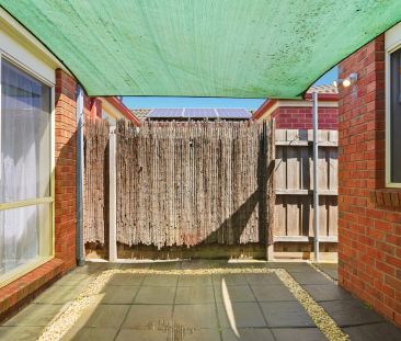 HOUSE FOR RENT IN WERRIBEE - Photo 1