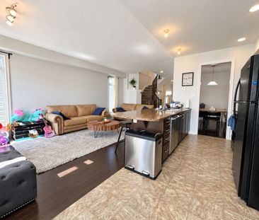 For Lease - 448 Foxhall Way, Kanata, Ontario - Photo 6