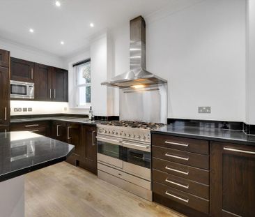 4 bedroom terraced house to rent - Photo 6
