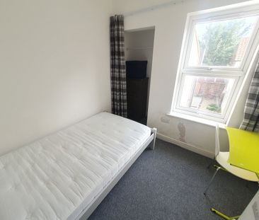 York Street, Norwich - Photo 3