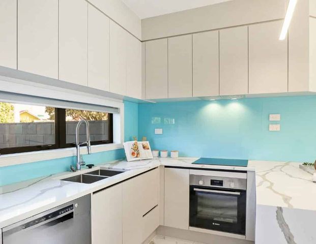 Mangere East Living! - Photo 1