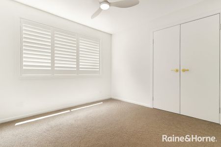 Brand-new Executive Townhouse - Photo 3